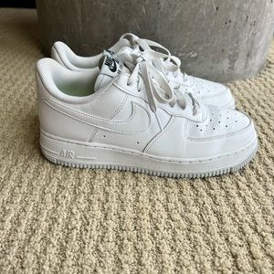 Nike Air Force 1 ALL WHITE